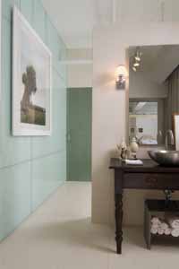 Bathroom, Midownd, NYC